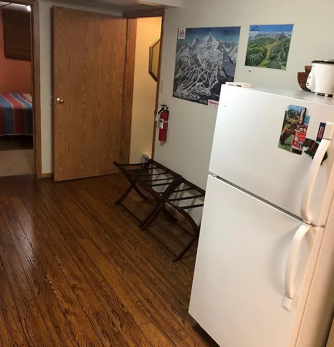Bear Cub Lodging-1